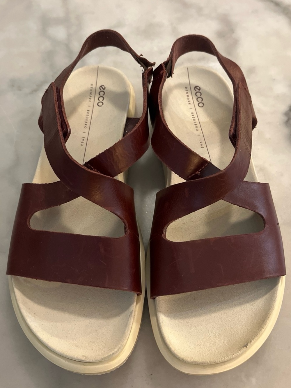Ecco Women's Deep Brown Red Leather Slingback Sandals